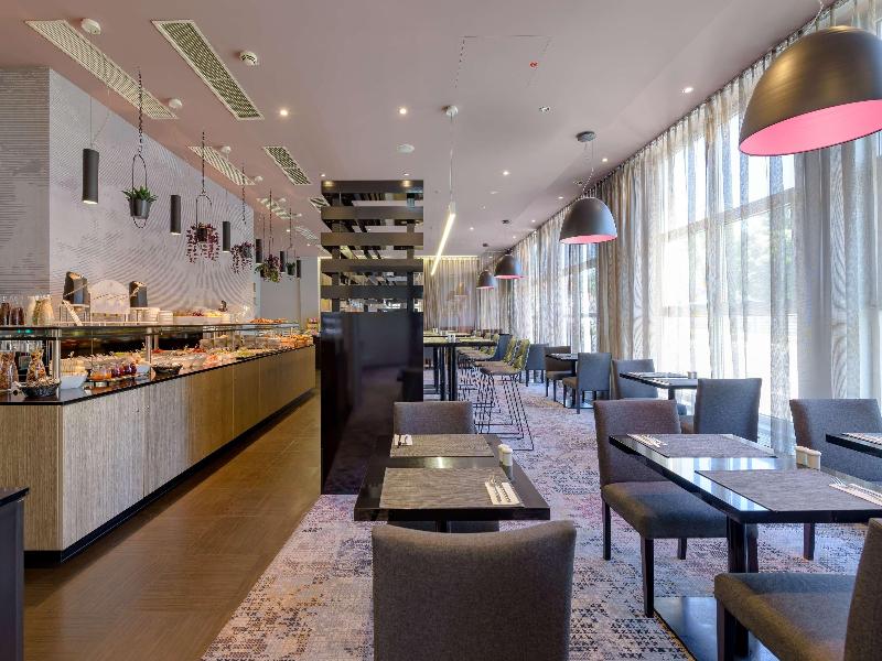 Mercure Hotel Wuerzburg Am Mainufer - Restoran