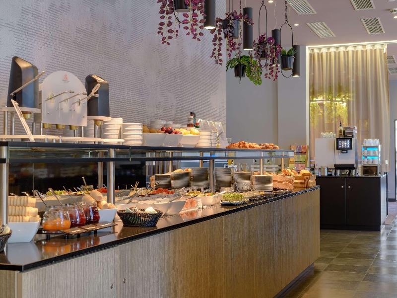 Mercure Hotel Wuerzburg Am Mainufer - Restoran