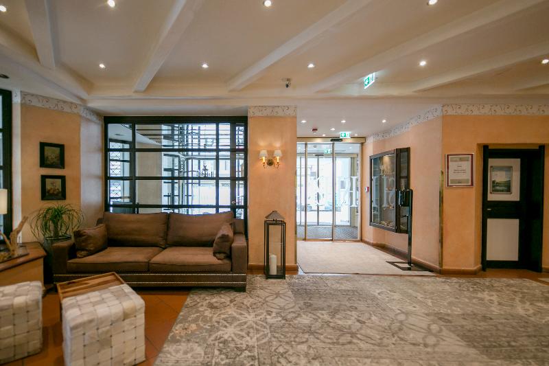 Hotel Sailer - Lobi