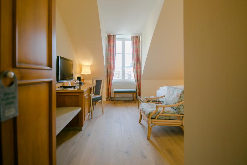 Hotel Sailer - Oda