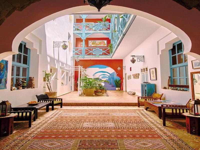 Ryad Watier - Lobi