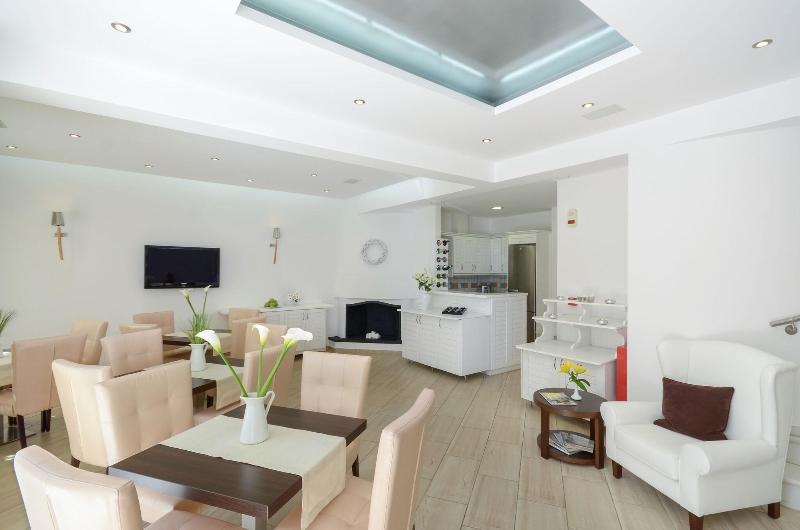 Adriani Hotel - Lobi