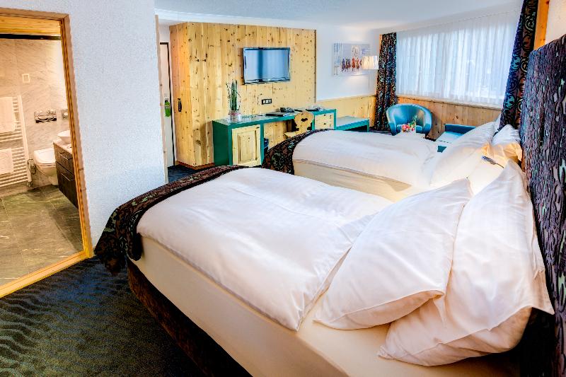 TOP Hotel San Gian St. Moritz - Oda