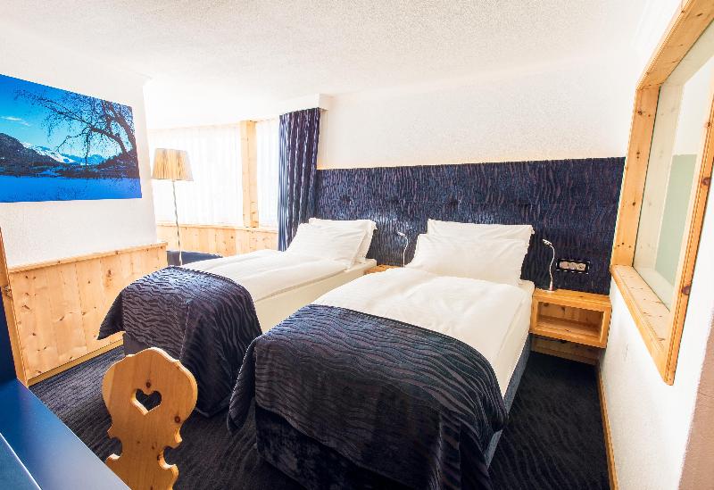 TOP Hotel San Gian St. Moritz - Oda