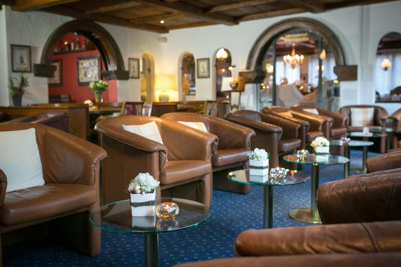 Alpen Resort Hotel - Lobi