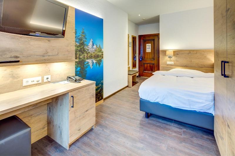 Alpen Resort Hotel - Oda