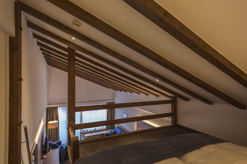 Alpen Resort Hotel - Oda