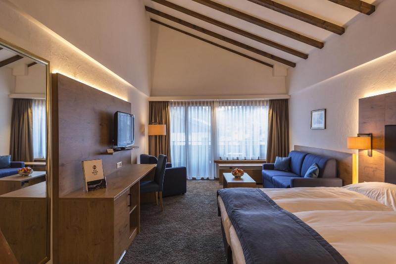 Alpen Resort Hotel - Oda