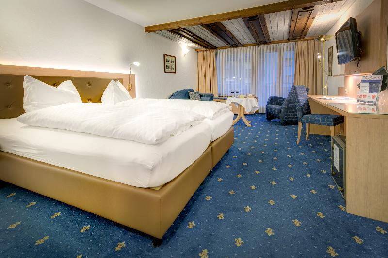 Alpen Resort Hotel - Oda