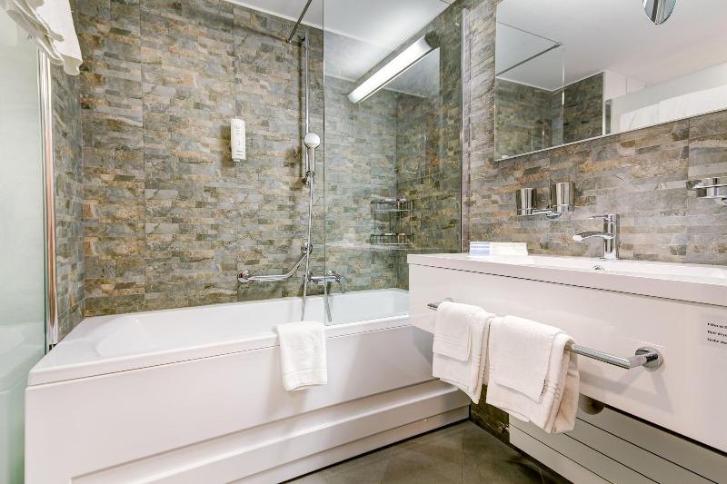 Alpen Resort Hotel - Oda