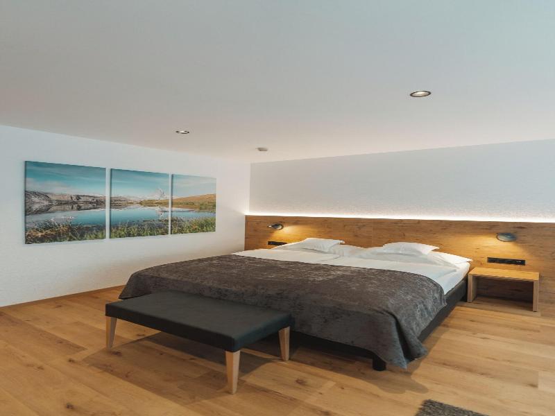Alpen Resort Hotel - Oda