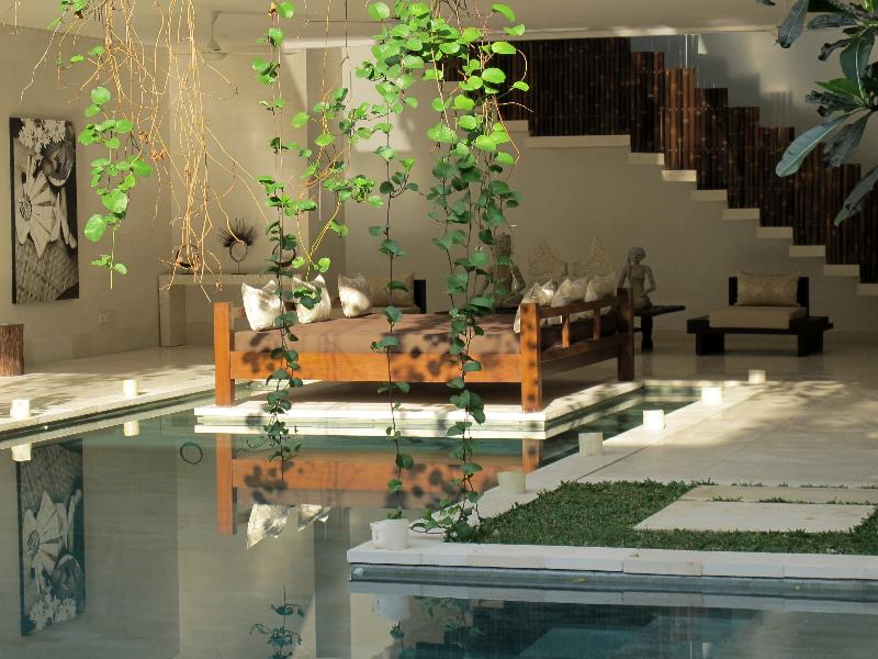 Nyaman Villas - Oda