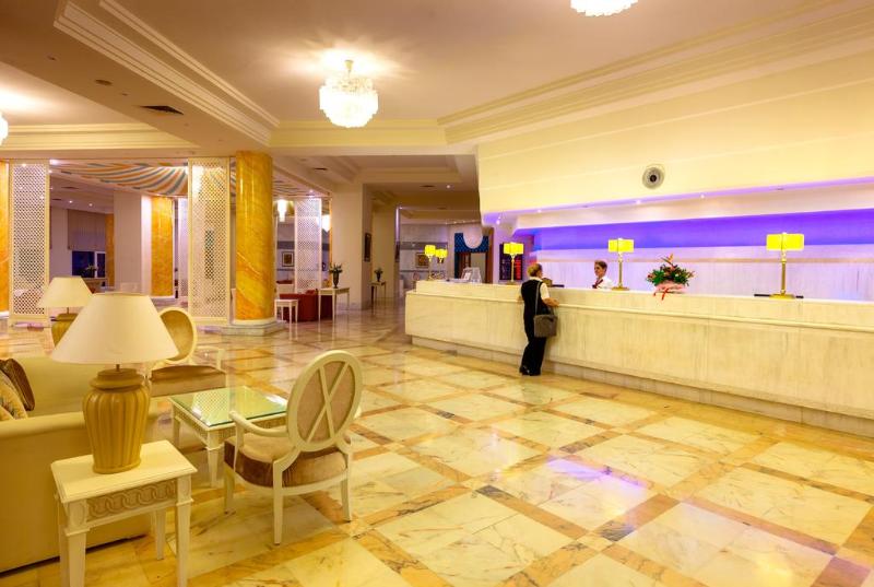LTI Bellevue Park - Lobi
