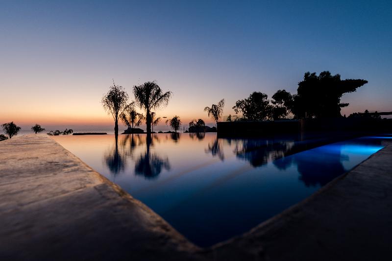 Cavo Zoe Seaside Hotel - Havuz