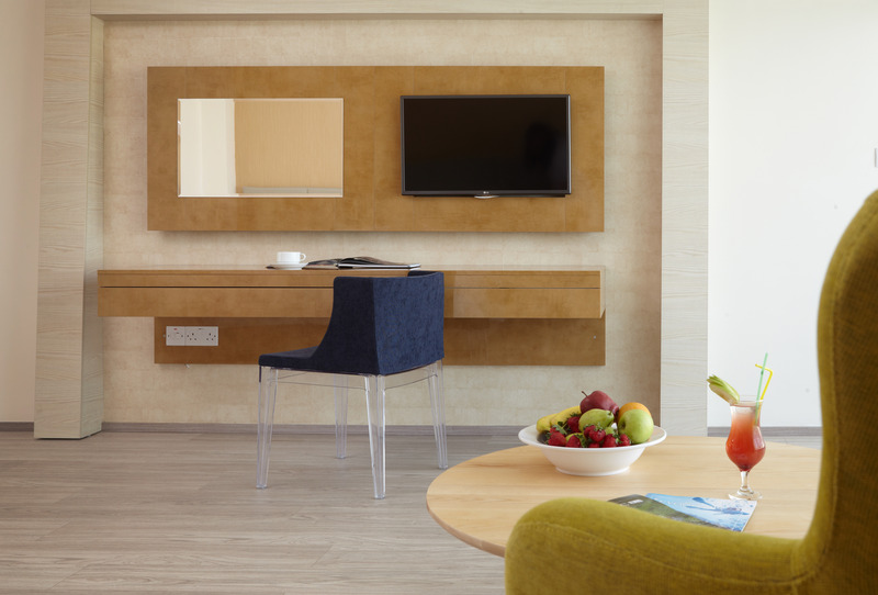 Melpo Antia Hotel & Suites - Oda