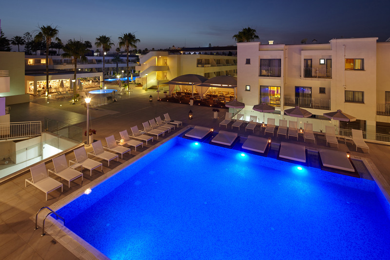 Melpo Antia Hotel & Suites - Havuz