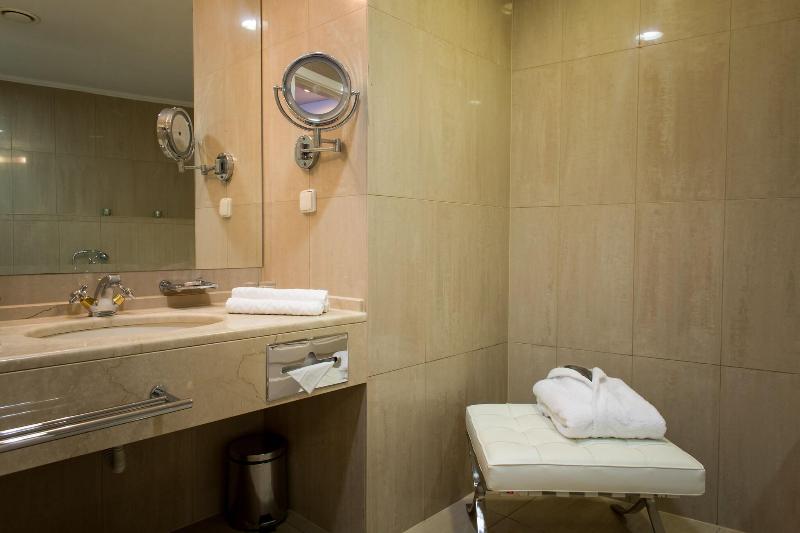Friday Hotel - Oda