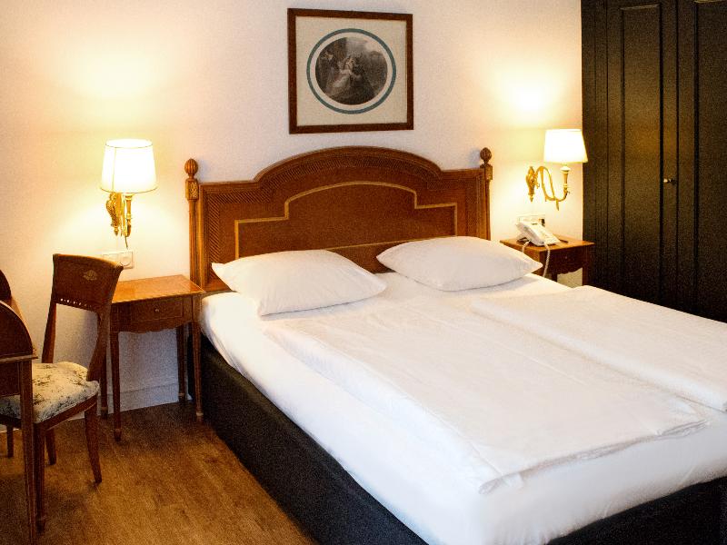 Dormero Hotel Halle - Oda