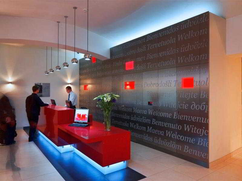 Red & Blue Design fotoÄŸrafÄ±
