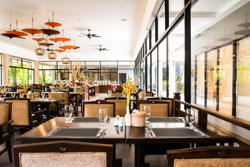 Ramada By Wyndham Aonang Krabi - Restoran