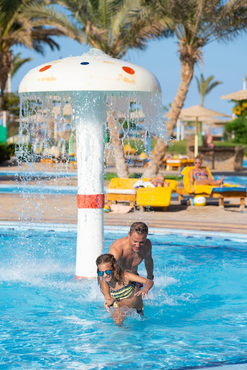 The Three Corners Sunny Beach Resort - Havuz