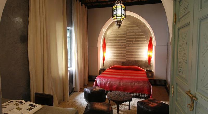 Riad Moullaoud - Genel