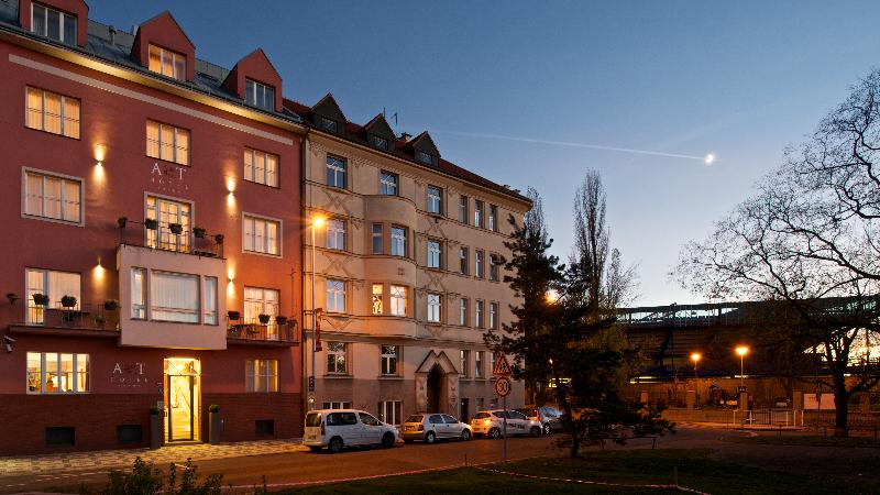Art Hotel Praha - Genel