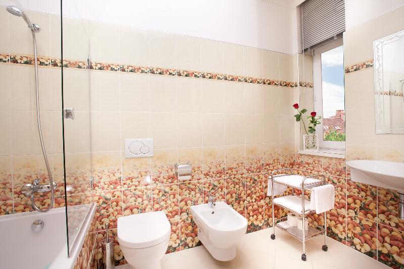 Green Garden Hotel Prague - Oda