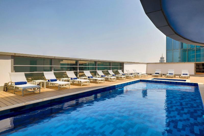 Residence Inn By Marriott Sheikh Zayed Road - Havuz