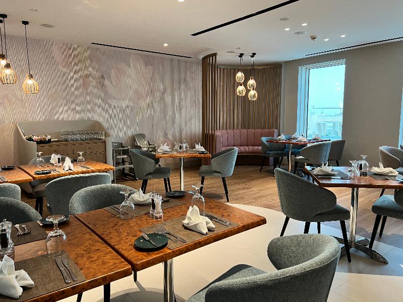 Residence Inn By Marriott Sheikh Zayed Road - Restoran