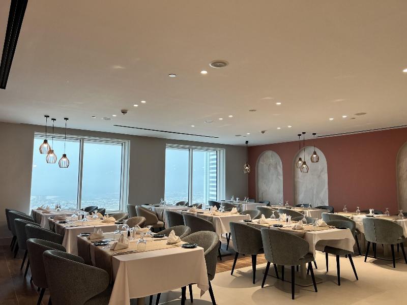 Residence Inn By Marriott Sheikh Zayed Road - Restoran