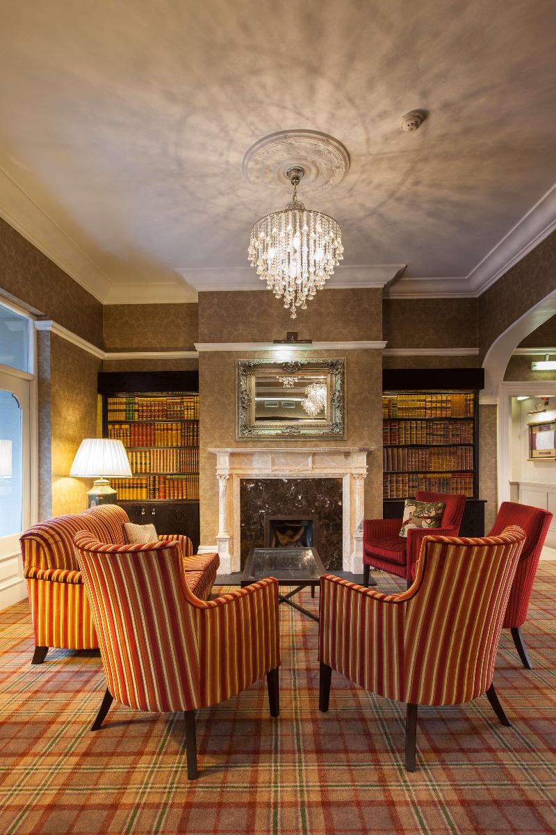 Best Western Plus The Connaught Hotel and Spa - Lobi