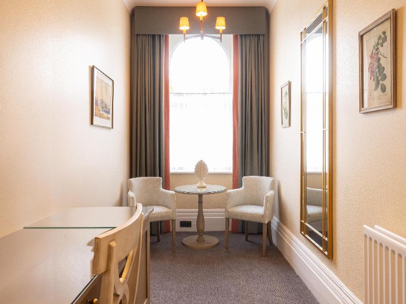 Best Western Plus The Connaught Hotel and Spa - Oda