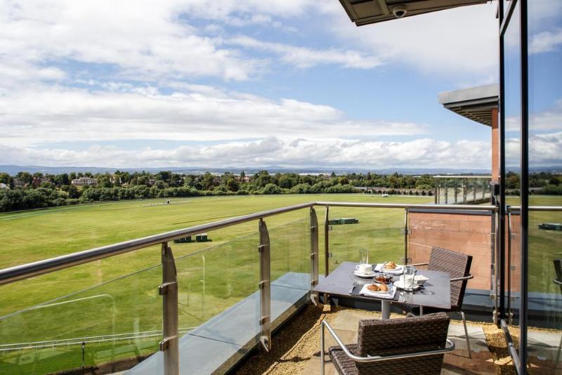 Abode Chester - Teras
