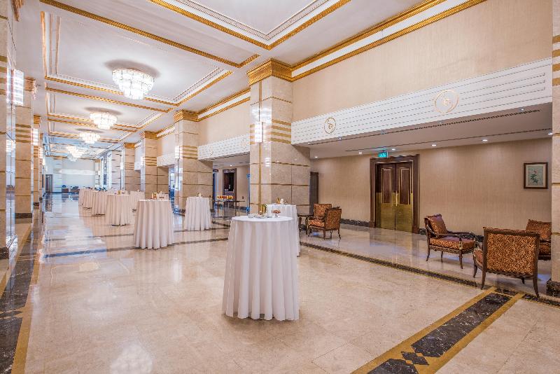 Crowne Plaza İSTANBUL - ASYA by IHG - Toplantı