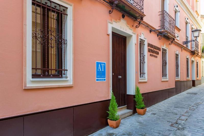 Apartamentos Metrópolis Sevilla - Genel
