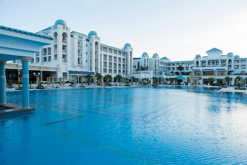 Concorde Green Park Palace - Havuz