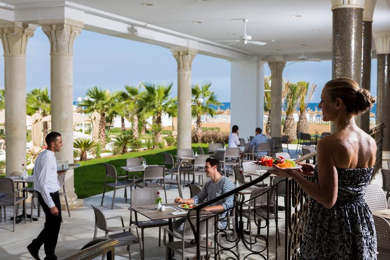 Concorde Green Park Palace - Restoran