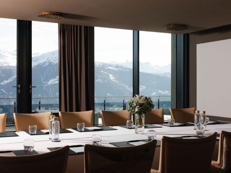 Crans Ambassador - Toplantı