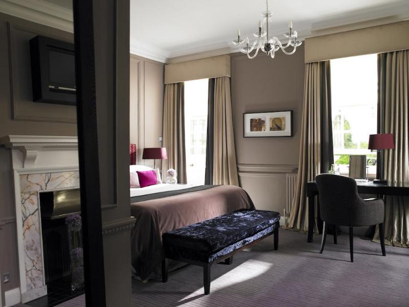 De Vere Venues Gorse Hill - Genel