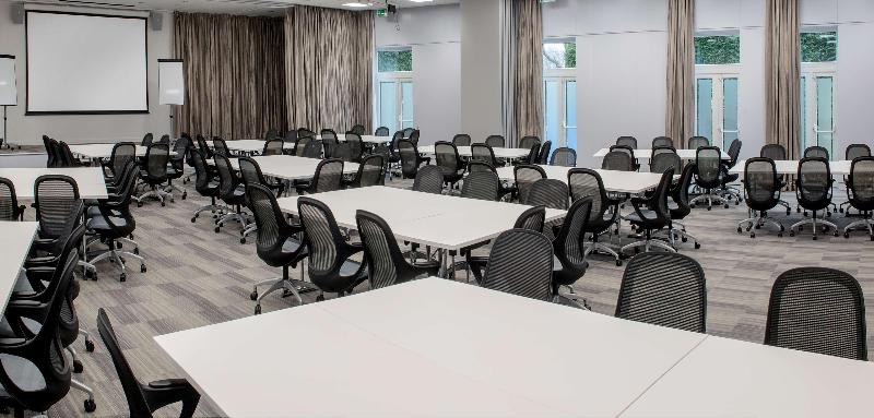 De Vere Latimer Place - Toplantı