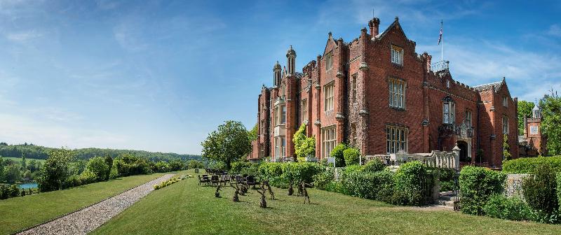 De Vere Latimer Place - Genel