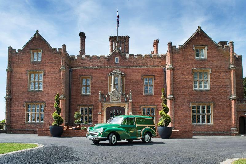 De Vere Latimer Place - Genel