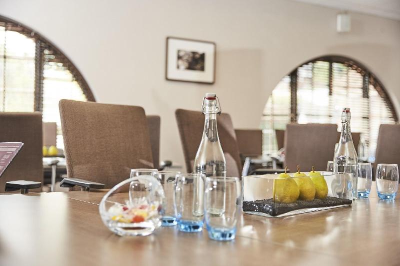 Milton Hill House - Toplantı