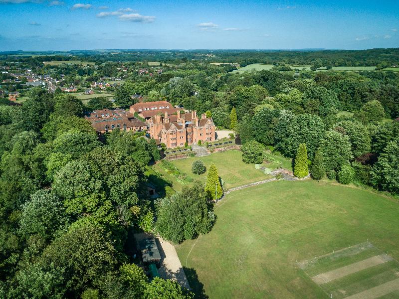 New Place Hotel Hampshire - Genel