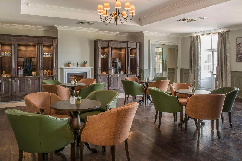De Vere Wokefield Park - Bar