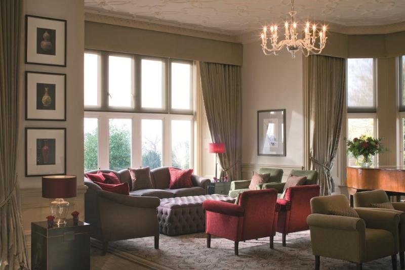 Hartsfield Manor - Genel