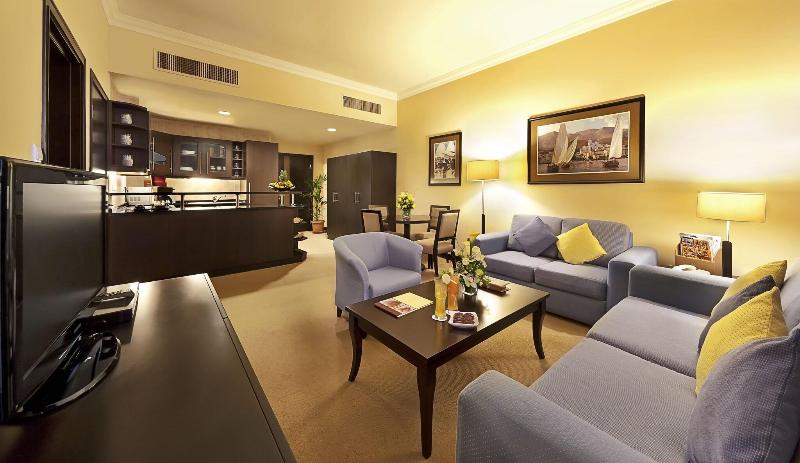 Al Manzel Hotel Apartments - Oda