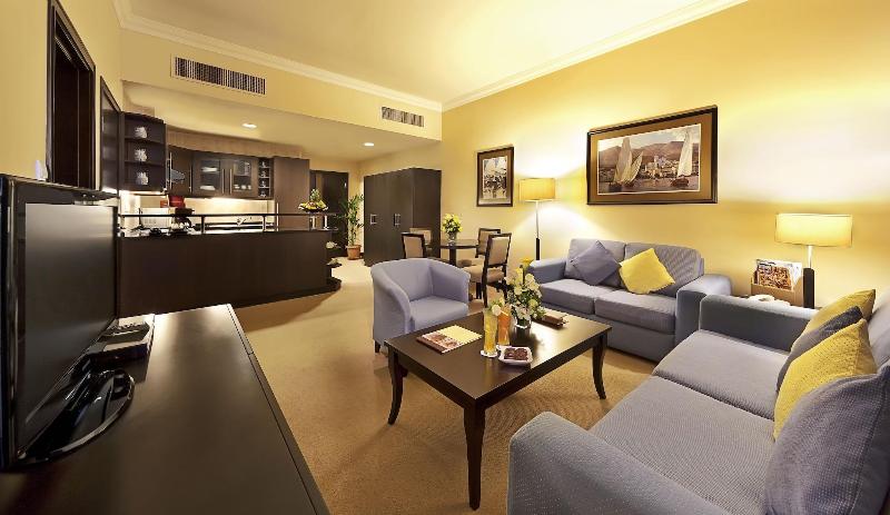 Al Manzel Hotel Apartments - Oda