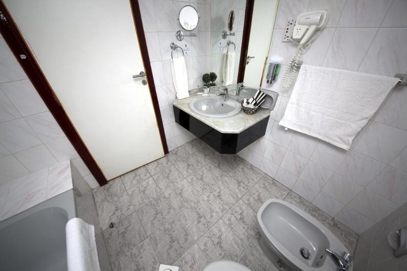 Mount Royal Hotel - Oda